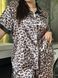 Піжама з леопардовим принтом PLUS SIZE з сорочкою та штанами DO3627 фото 17