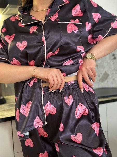 Піжама PLUS SIZE чорна у сердечко з сорочкою та штанами DO3634 фото