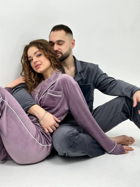 Велюрова фіолетова піжама з сорочкою на запах DO2828 фото