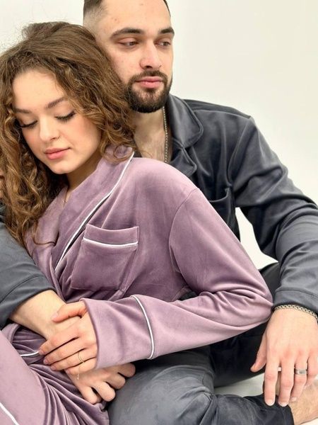 Велюрова фіолетова піжама з сорочкою на запах DO2828 фото