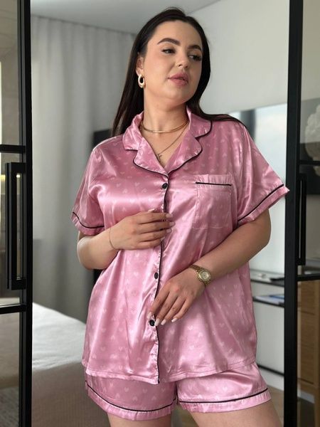 Рожева піжама в сердечко PLUS SIZE сорочка з шортами DO3643 фото
