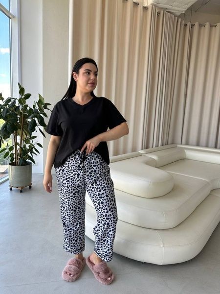Чорна жіноча піжама з леопардовим принтом PLUS SIZE DO2839 фото