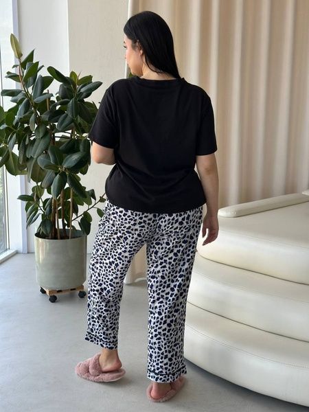 Чорна жіноча піжама з леопардовим принтом PLUS SIZE DO2839 фото