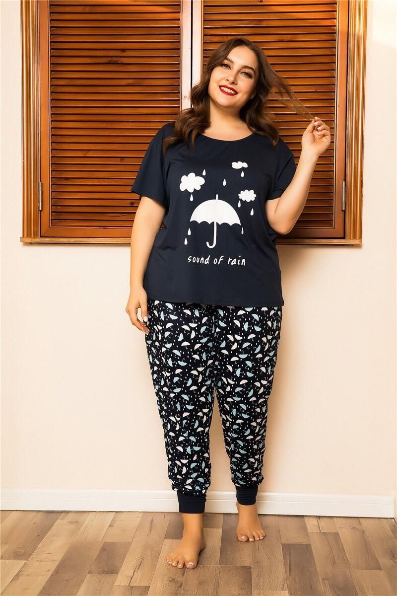 Чёрная пижама PLUS SIZE с футболкой и брюками DO2028 фото