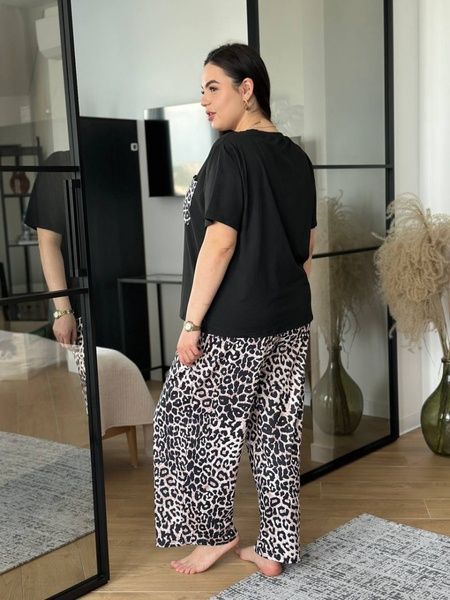 Жіноча піжама PLUS SIZE з леопардовим принтом DO3621 фото