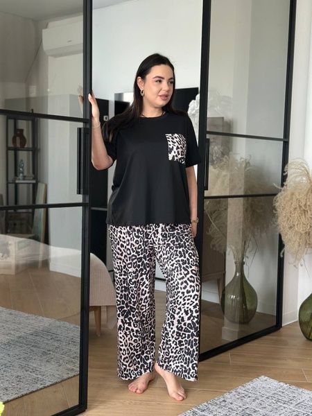 Жіноча піжама PLUS SIZE з леопардовим принтом DO3621 фото